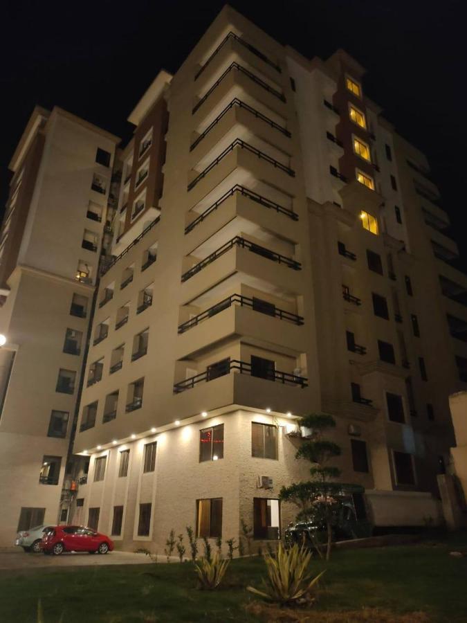 Serenity Corner Islamabad Luaran gambar