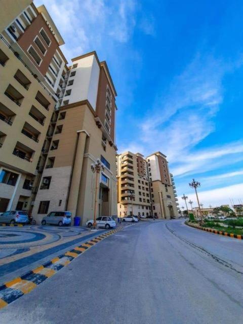 Serenity Corner Islamabad Luaran gambar